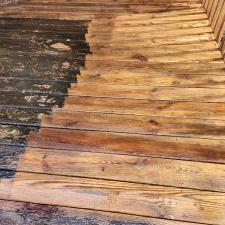 Deck-cleaning-driveway-steps-and-porch-in-Suffolk-Va 3