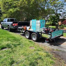 House-wash-driveway-patio-and-sidewalks-with-rust-stain-removal-in-portsmouth-Va 10