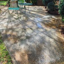 House-wash-driveway-patio-and-sidewalks-with-rust-stain-removal-in-portsmouth-Va 7