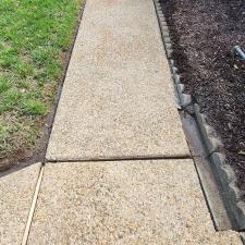 House-wash-driveway-patio-and-sidewalks-with-rust-stain-removal-in-portsmouth-Va 0