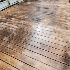 Top-quality-house-washing-driveway-washing-deck-cleaning-and-fence-cleaning-in-Chesapeake-Va 9