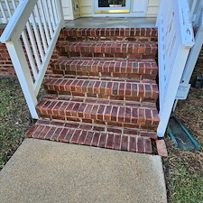 Top-quality-house-washing-driveway-washing-deck-cleaning-and-fence-cleaning-in-Chesapeake-Va 7