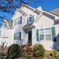 Vinyl-siding-wash-in-Suffolk-VA-as-required-by-HOA 2