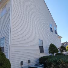 Vinyl-siding-wash-in-Suffolk-VA-as-required-by-HOA 7